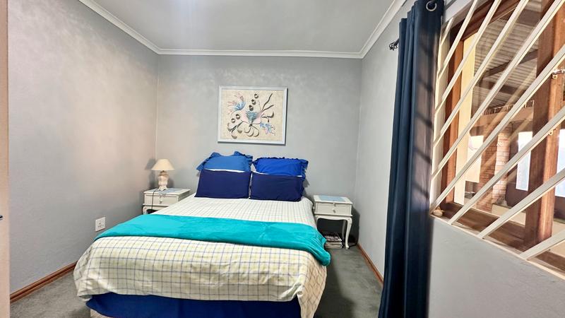 10 Bedroom Property for Sale in Dassenberg Western Cape